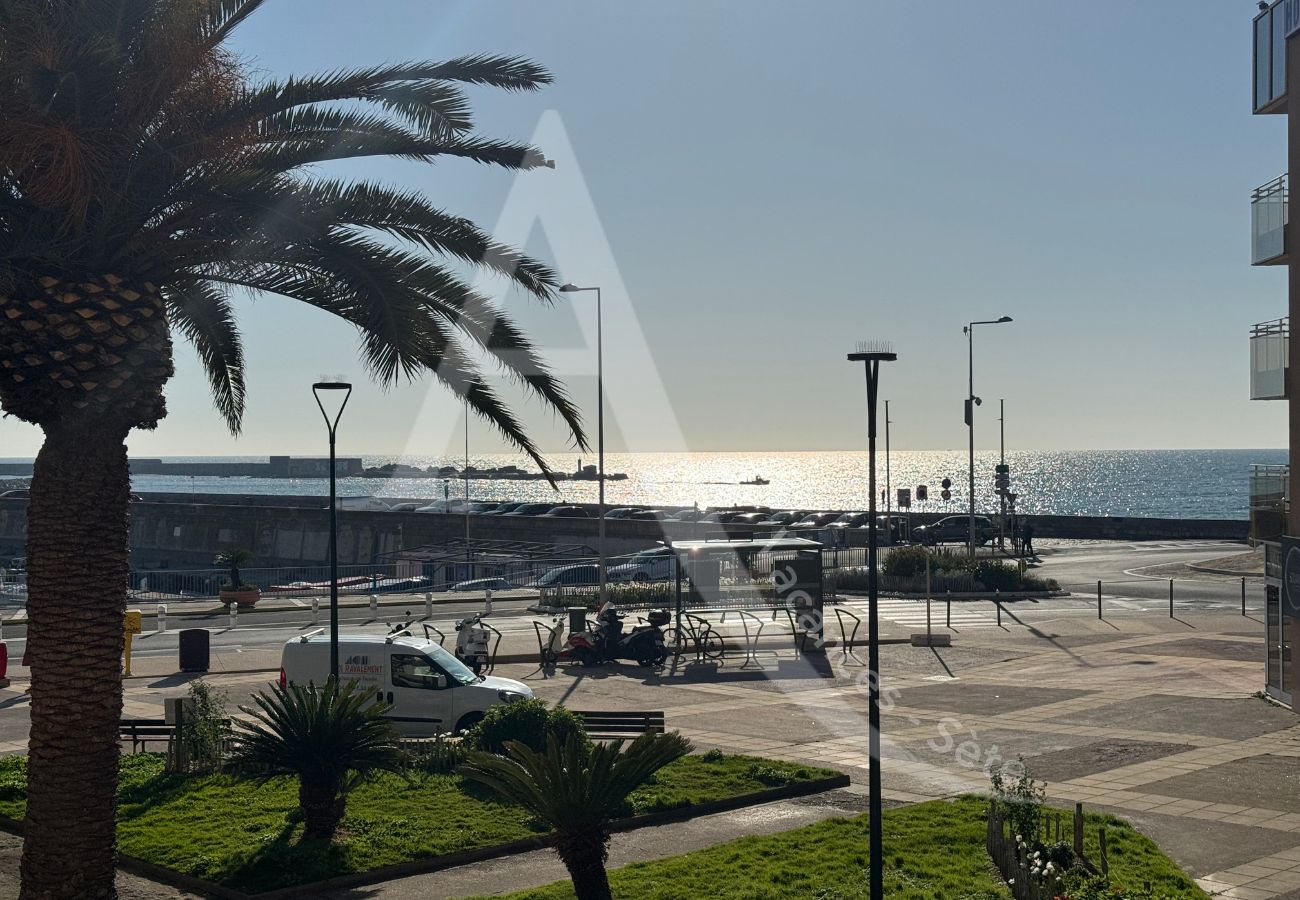 Ferienwohnung in Sète - 182 / T2 AVEC PARKING, PISCINE ET ASCENSEUR