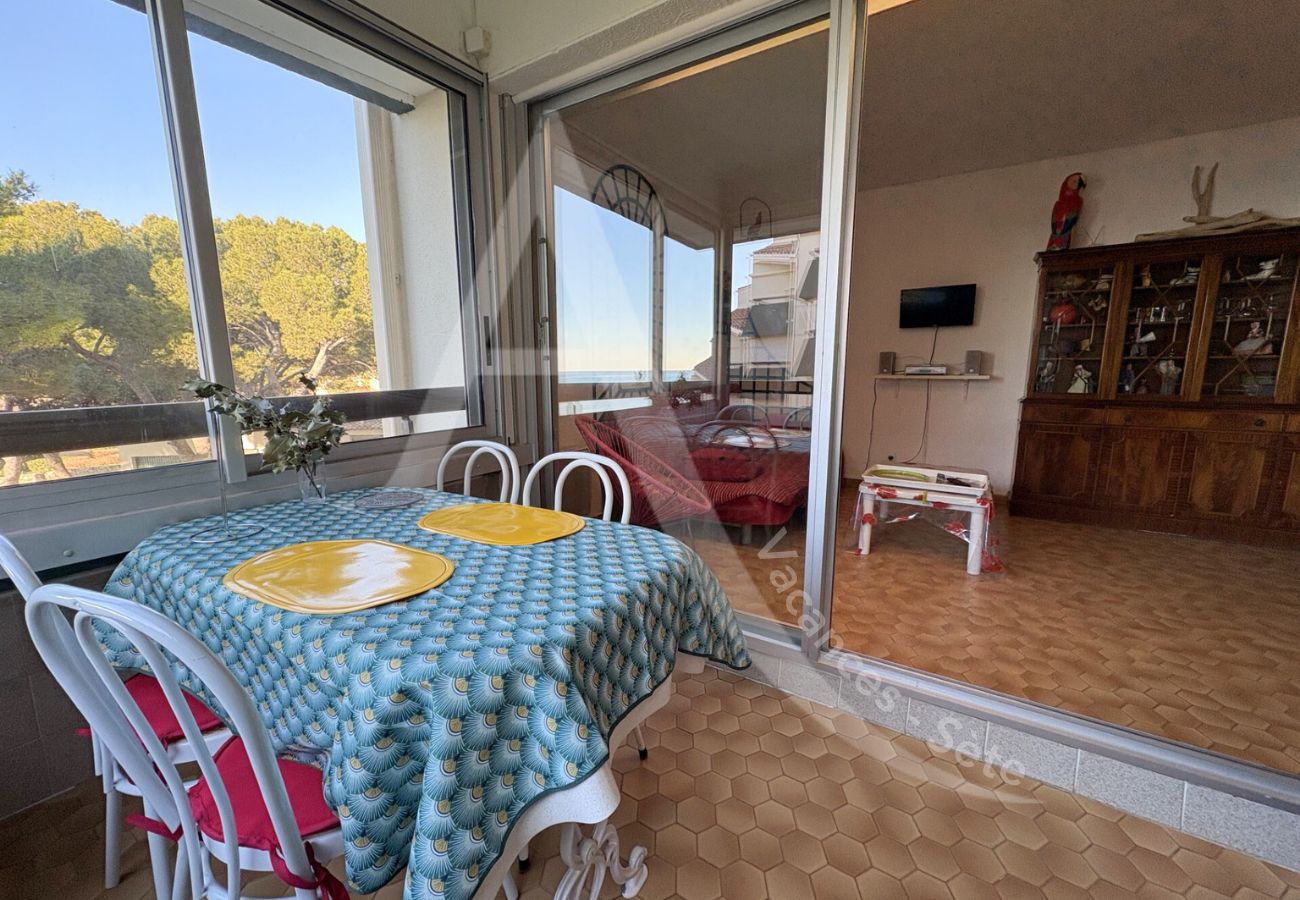 Ferienwohnung in Sète - 244 / T2 VUE MER, PARKING ET LOGGIA