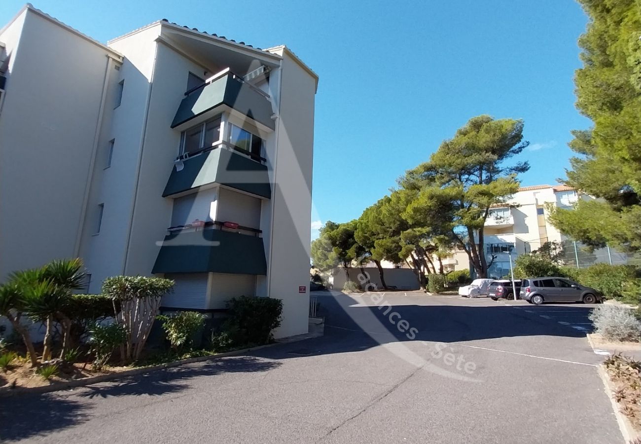 Ferienwohnung in Sète - 244 / T2 VUE MER, PARKING ET LOGGIA