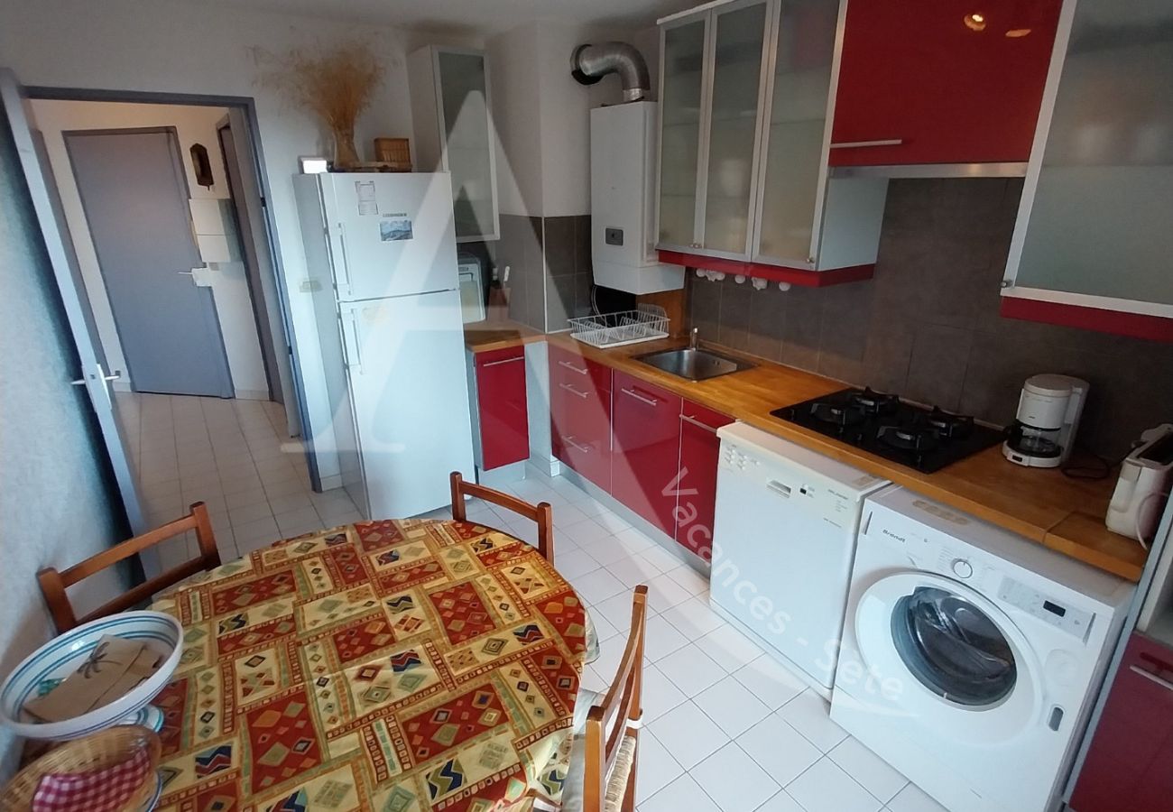 Ferienwohnung in Sète - 110 / GRAND T2 AVEC PARKING ET WI-FI