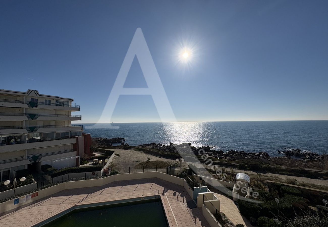 Ferienwohnung in Sète - 197 / T2 LARGE TERRASSE AVEC GARAGE ET PISCINE