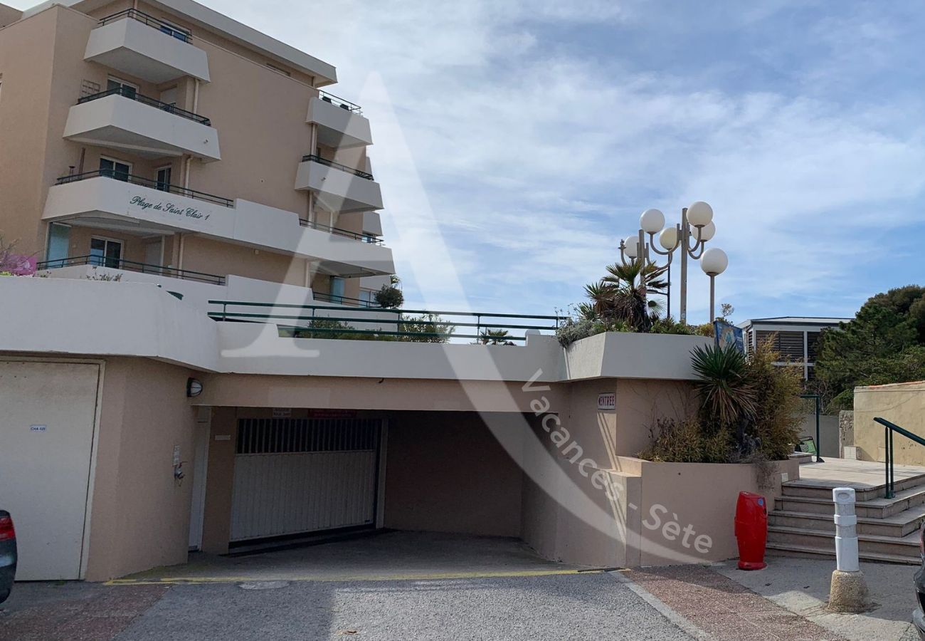 Ferienwohnung in Sète - 126 / T3 AVEC GARAGE, PISCINE, WI-FI, CLIM SÉJOUR