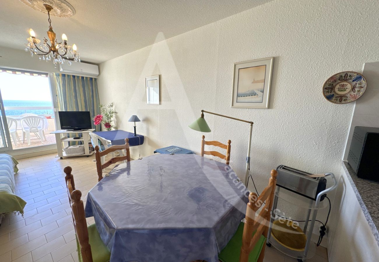 Ferienwohnung in Sète - 213 / T2 AVEC CLIM SÉJOUR, WI-FI ET PARKING