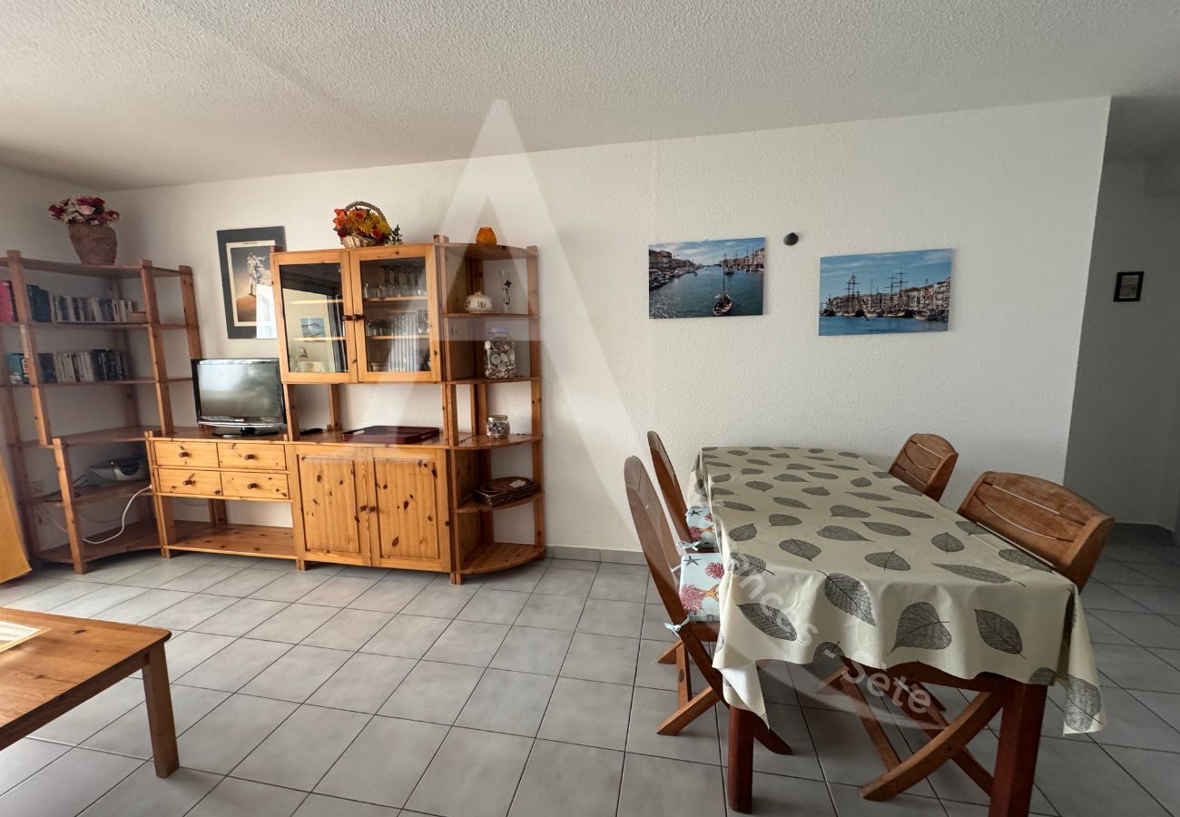 Ferienwohnung in Sète - 276 / SPACIEUX T3 PROCHE PLAGES ET ACCÈS TENNIS