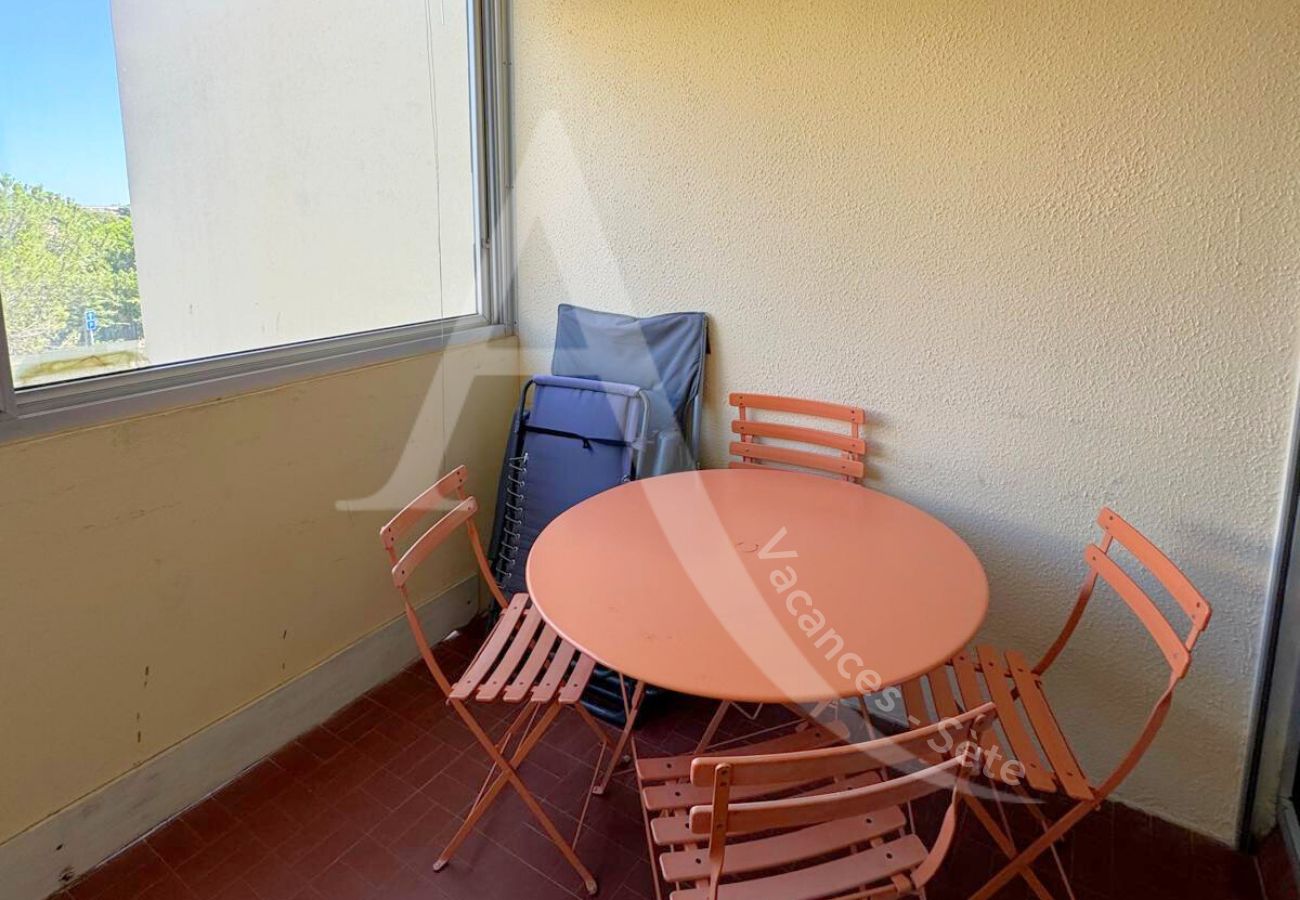 Ferienwohnung in Sète - 246 / T2 AVEC WI-FI ET PARKING