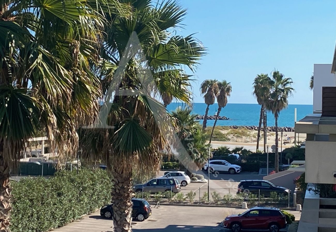 Ferienwohnung in Sète - 302 / T2 AVEC CLIM SÉJOUR, GARAGE ET PISCINE