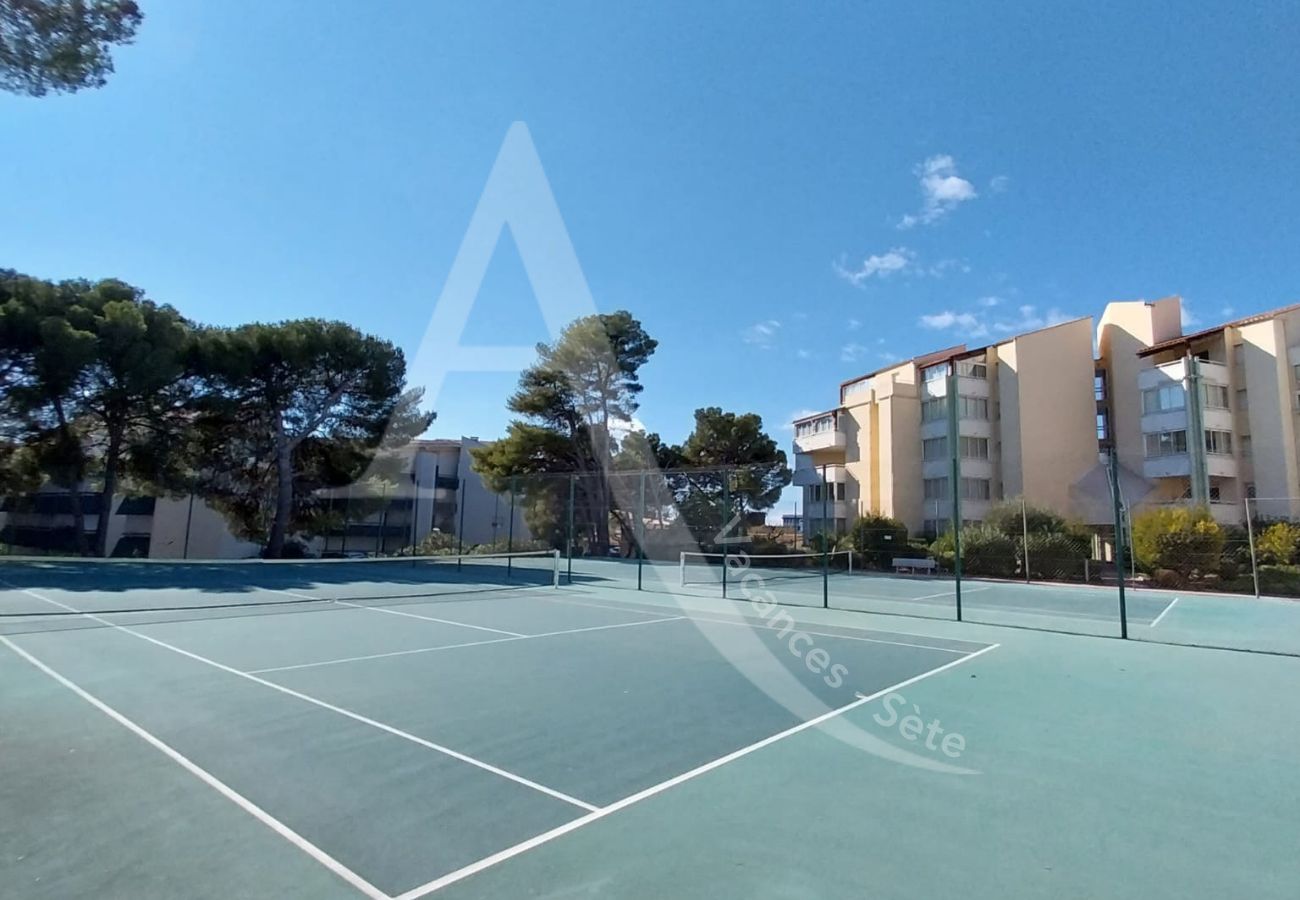 Ferienwohnung in Sète - 186 / T2 AVEC CLIM SÉJOUR, WI-FI ET ACCÈS TENNIS