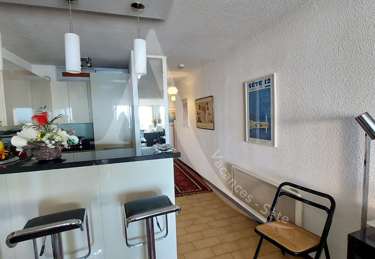 Ferienwohnung in Sète - 013 / DUPLEX, DOUBLE TERRASSE, CLIM + WIFI