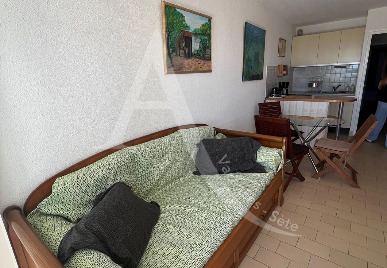 Ferienwohnung in Sète - 079 / T2 EN REZ-DE-JARDIN AVEC PARKING ET WI-FI