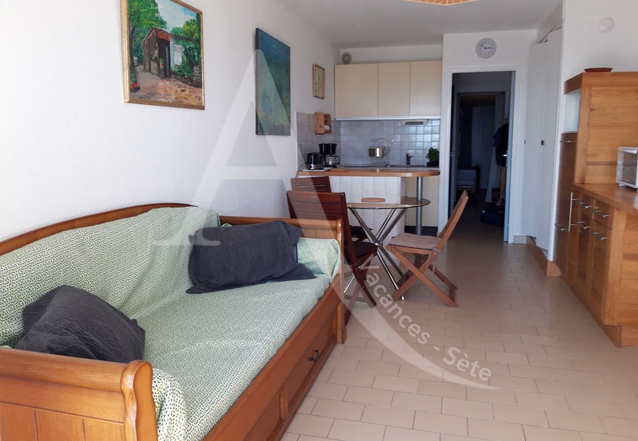 Ferienwohnung in Sète - 079 / T2 EN REZ-DE-JARDIN AVEC PARKING ET WI-FI