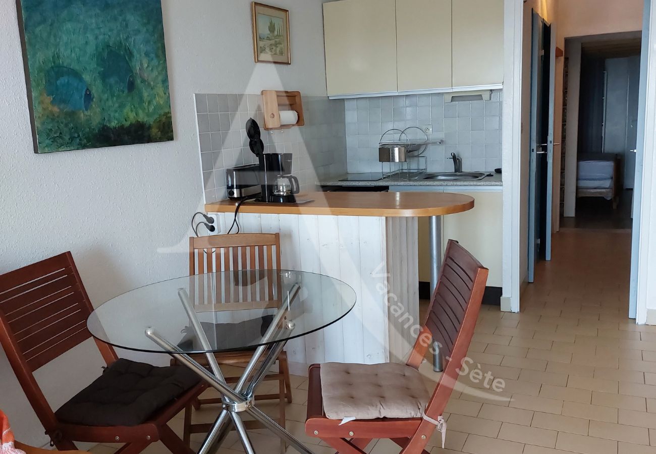 Ferienwohnung in Sète - 079 / T2 EN REZ-DE-JARDIN AVEC PARKING ET WI-FI