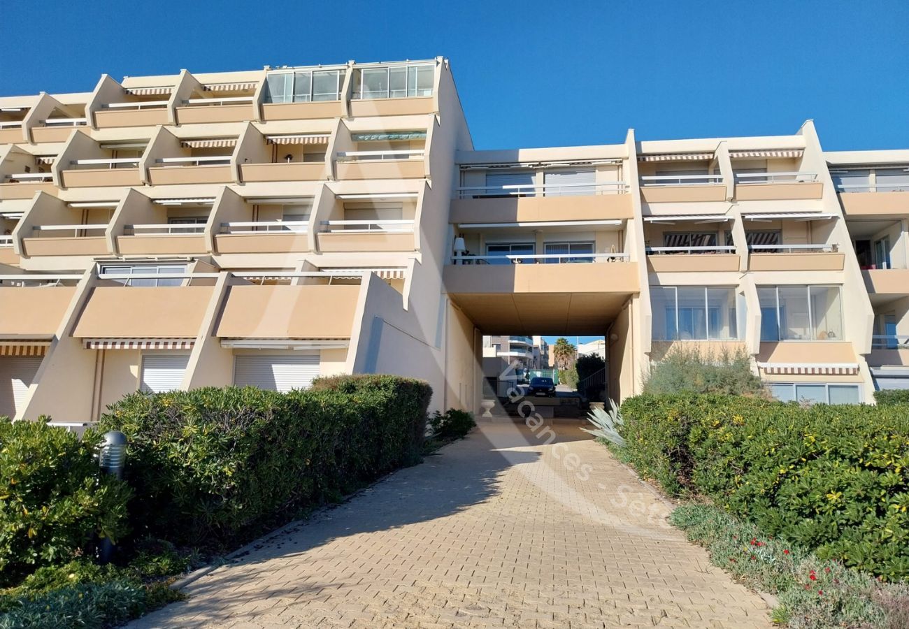 Ferienwohnung in Sète - 079 / T2 EN REZ-DE-JARDIN AVEC PARKING ET WI-FI