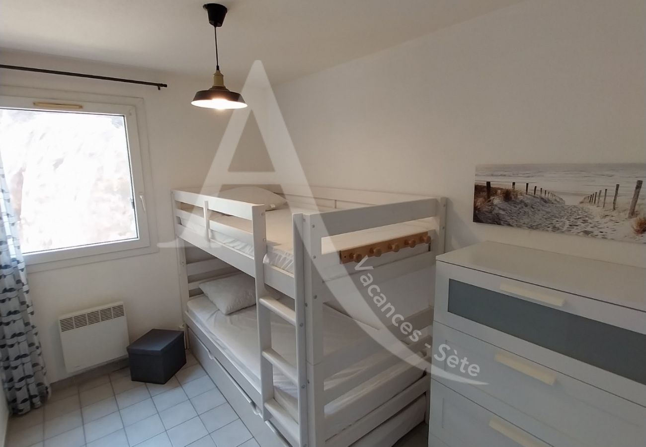 Ferienwohnung in Sète - 362 / T3 AVEC PISCINE ET GARAGE 