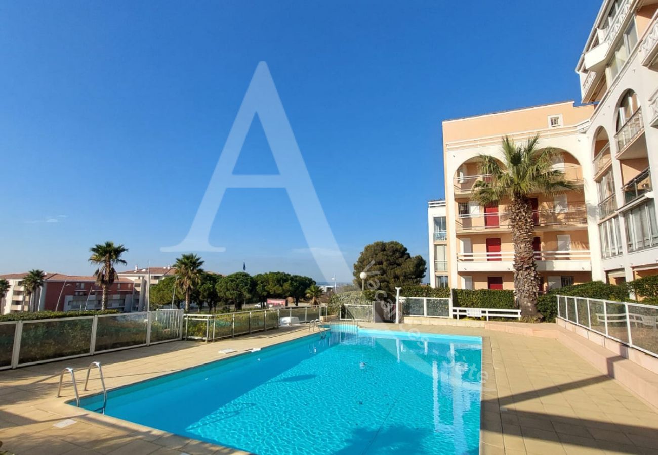 Ferienwohnung in Sète - 432 / T2 AVEC PARKING, PISCINE ET CLIM SÉJOUR