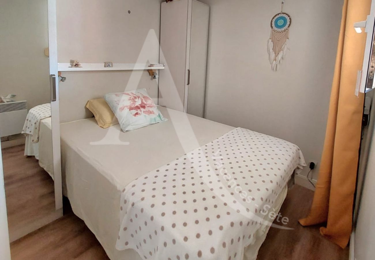 Ferienwohnung in Sète - 363 / T2 AVEC CLIM SÉJOUR ET PISCINE 