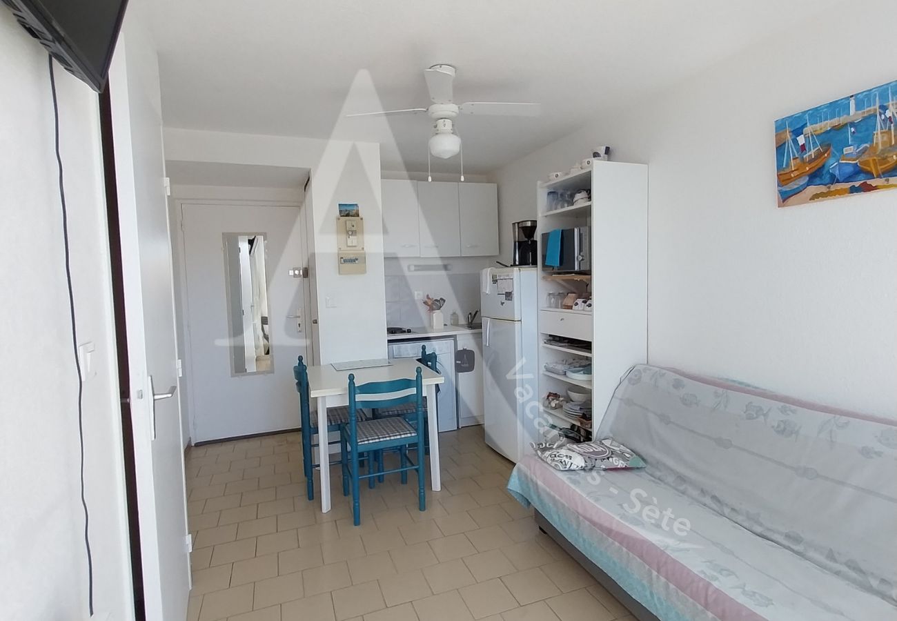 Ferienwohnung in Sète - 211 / T2 CONFORTABLE PLEIN COEUR CORNICHE, WI-FI