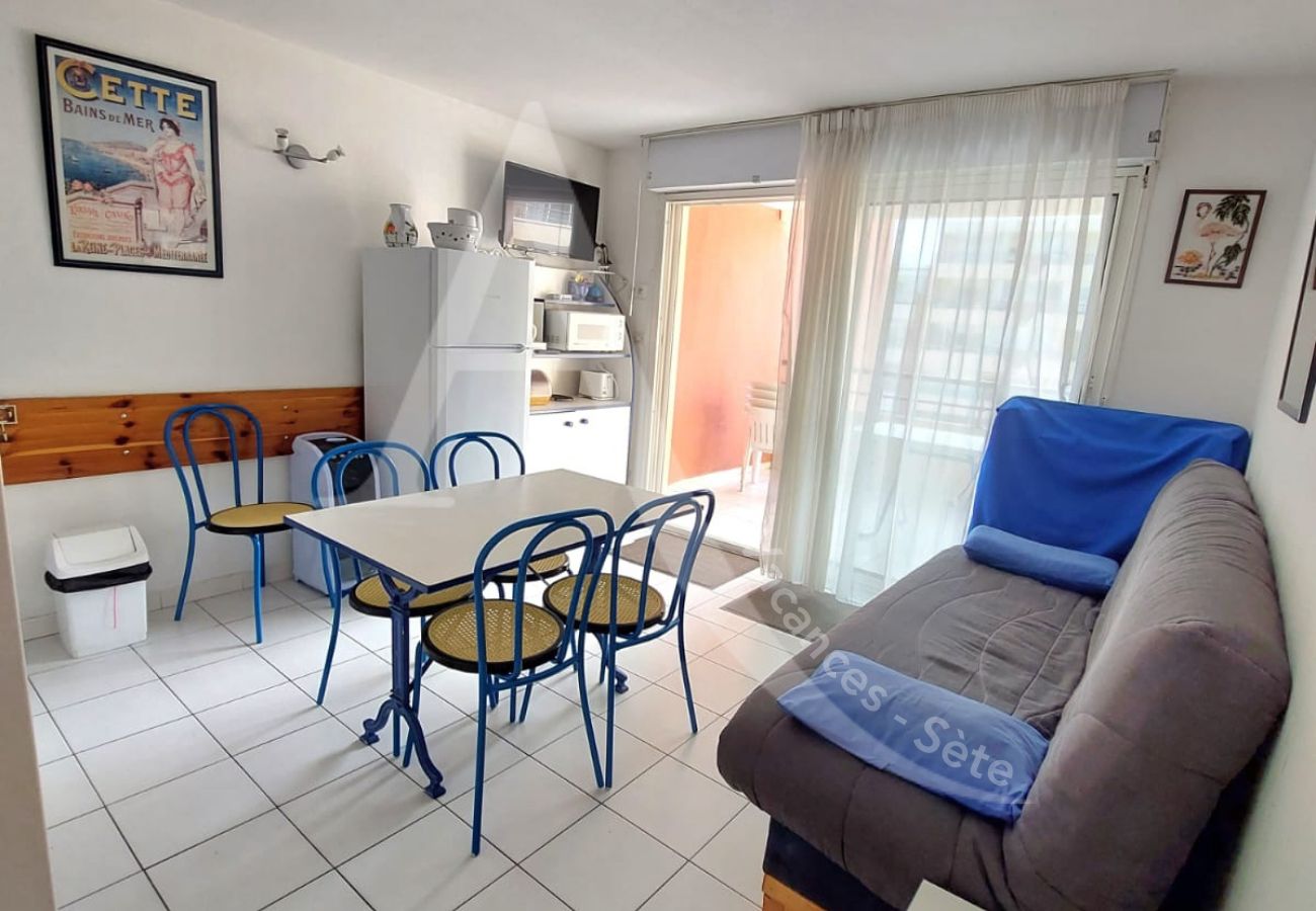 Ferienwohnung in Sète - 312 / T2 AVEC GARAGE ET PISCINE 