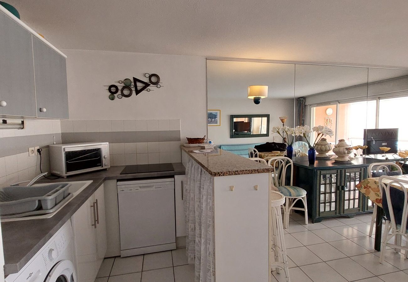 Ferienwohnung in Sète - 120/ T3 VUE MER AVEC GARAGE