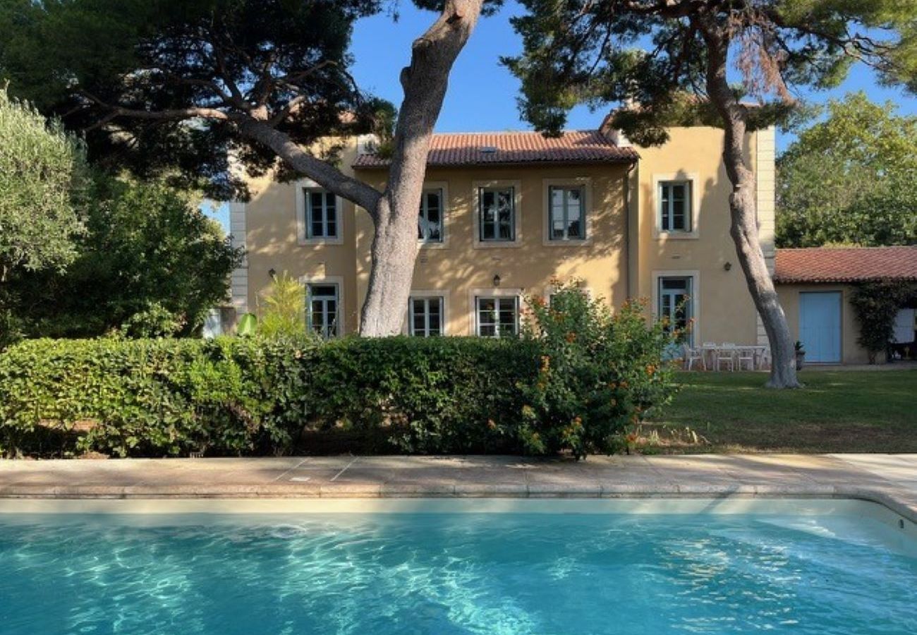 Villa in Sète - 510 / MAISON 10 PERS, PISCINE PRIVE, WIFI