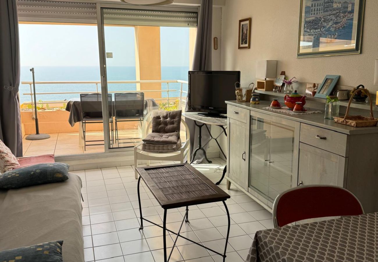 Apartment in Sète - 071