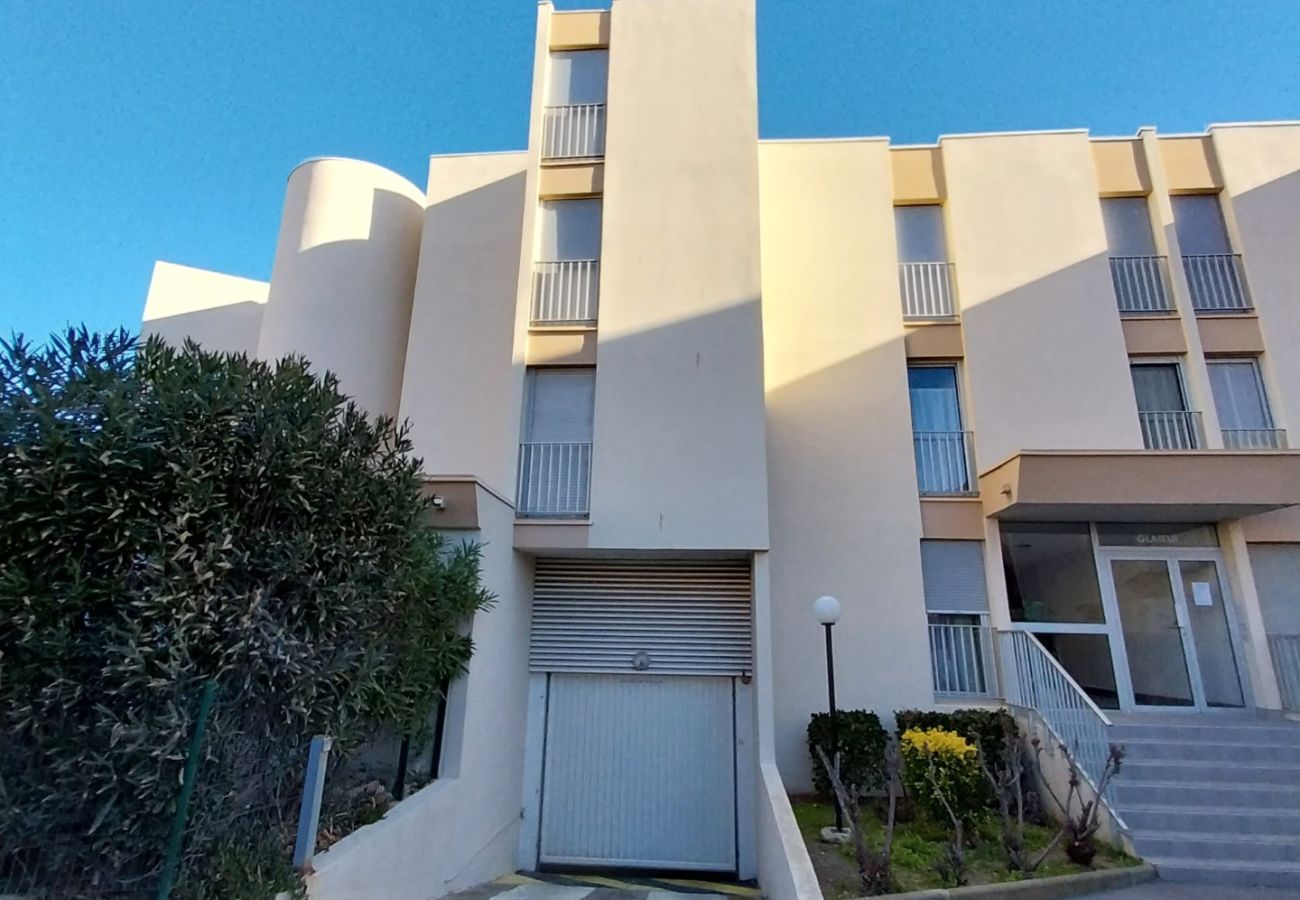 Apartment in Sète - 143