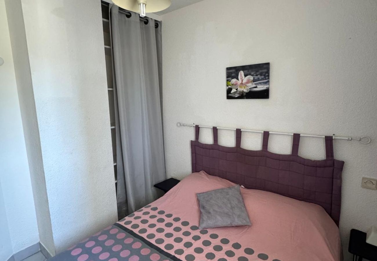 Apartment in Sète - 038