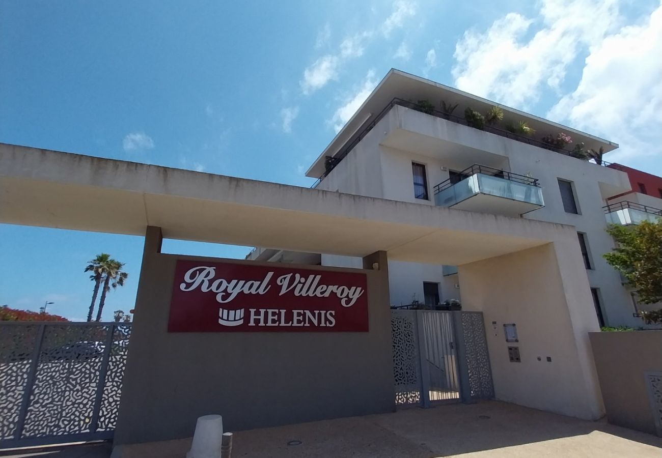 Apartment in Sète - 302