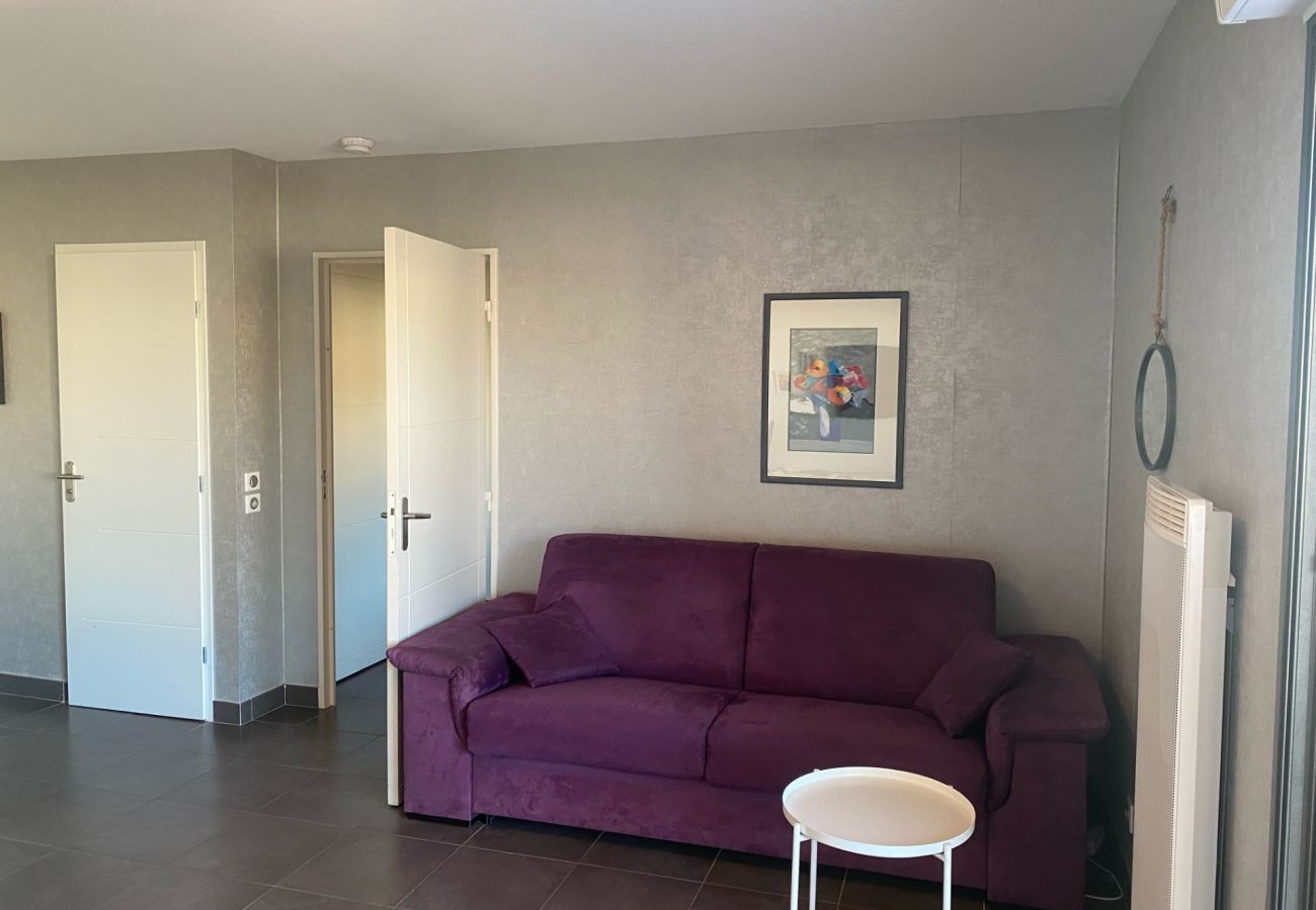 Apartment in Sète - 302