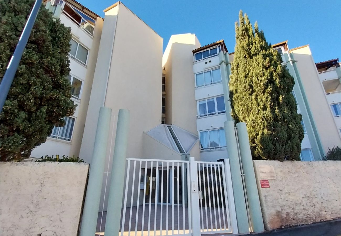 Apartment in Sète - 186