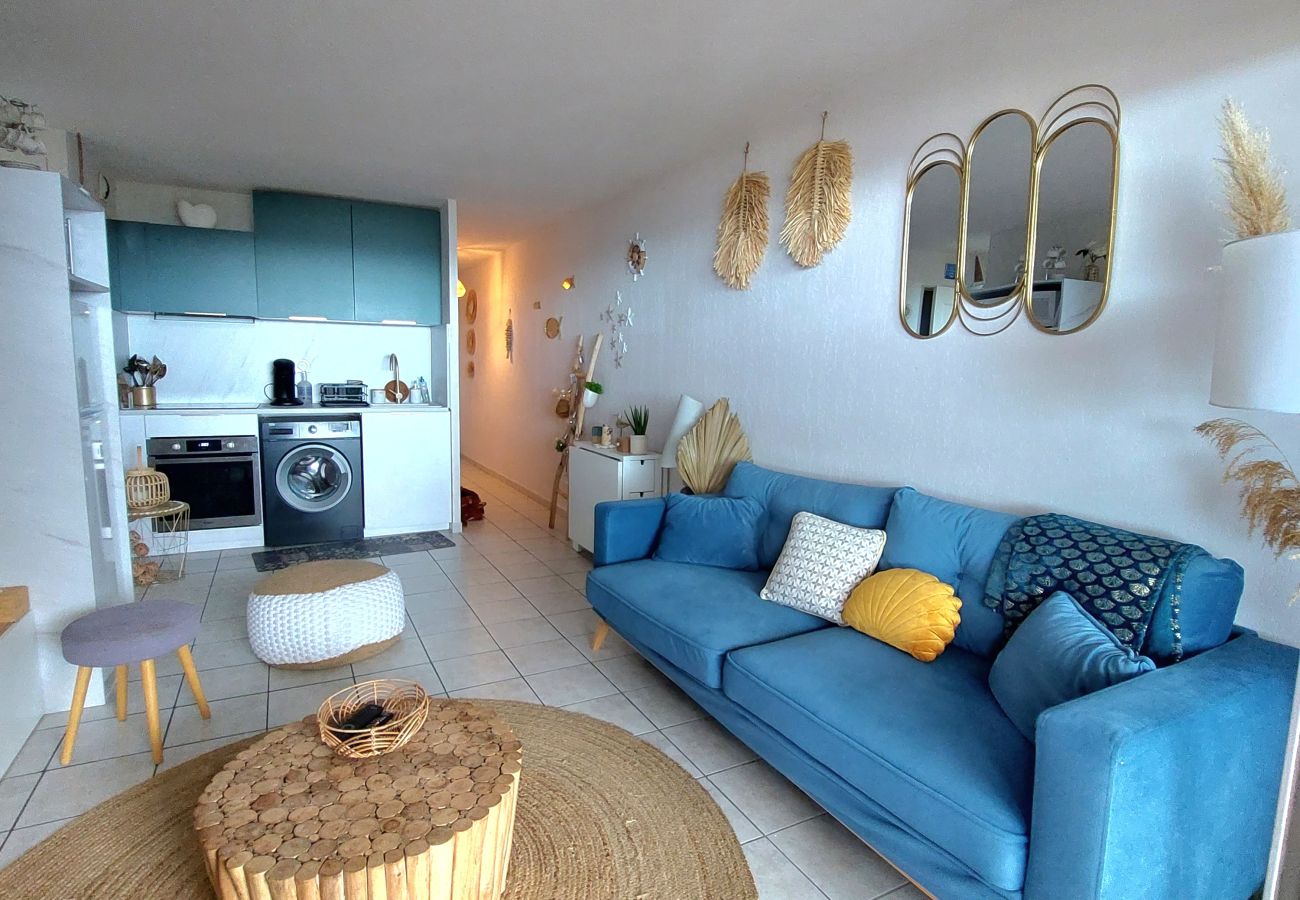 Apartment in Sète - 355