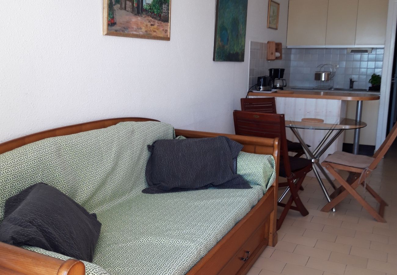 Apartment in Sète - 079
