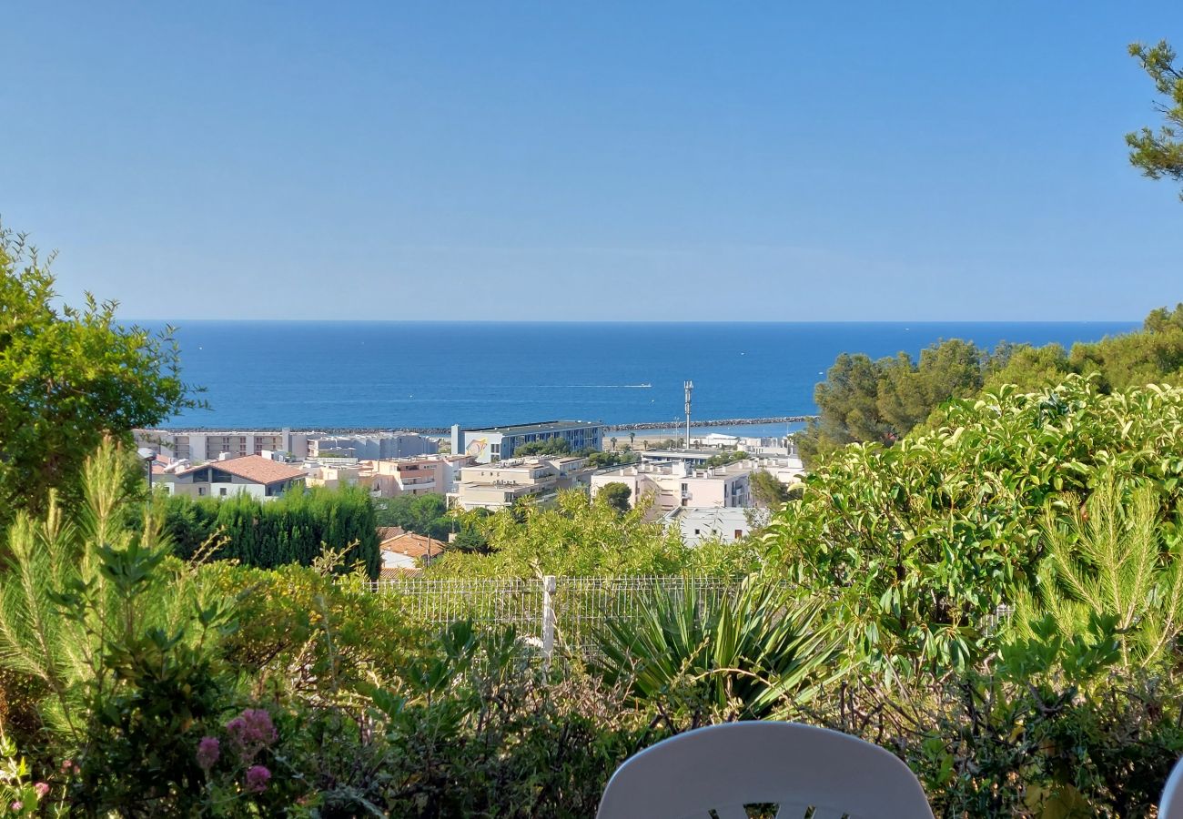 Apartment in Sète - 163