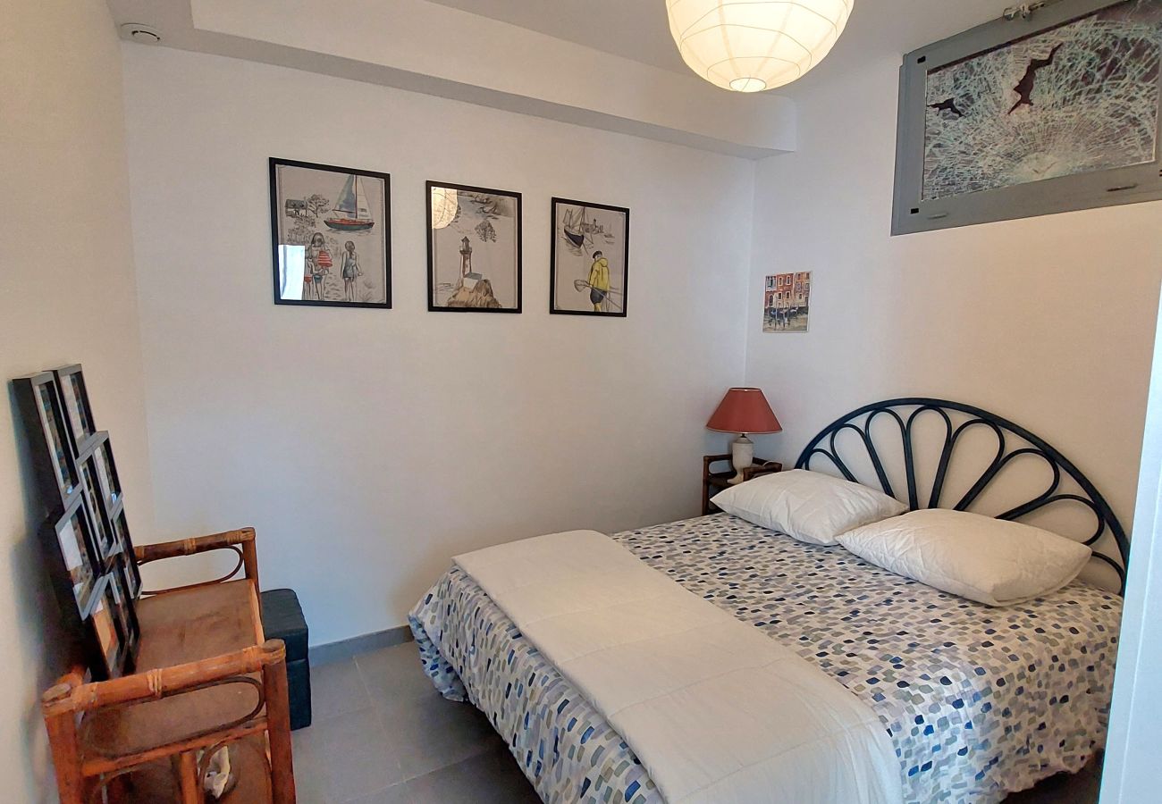 Apartment in Sète - 099