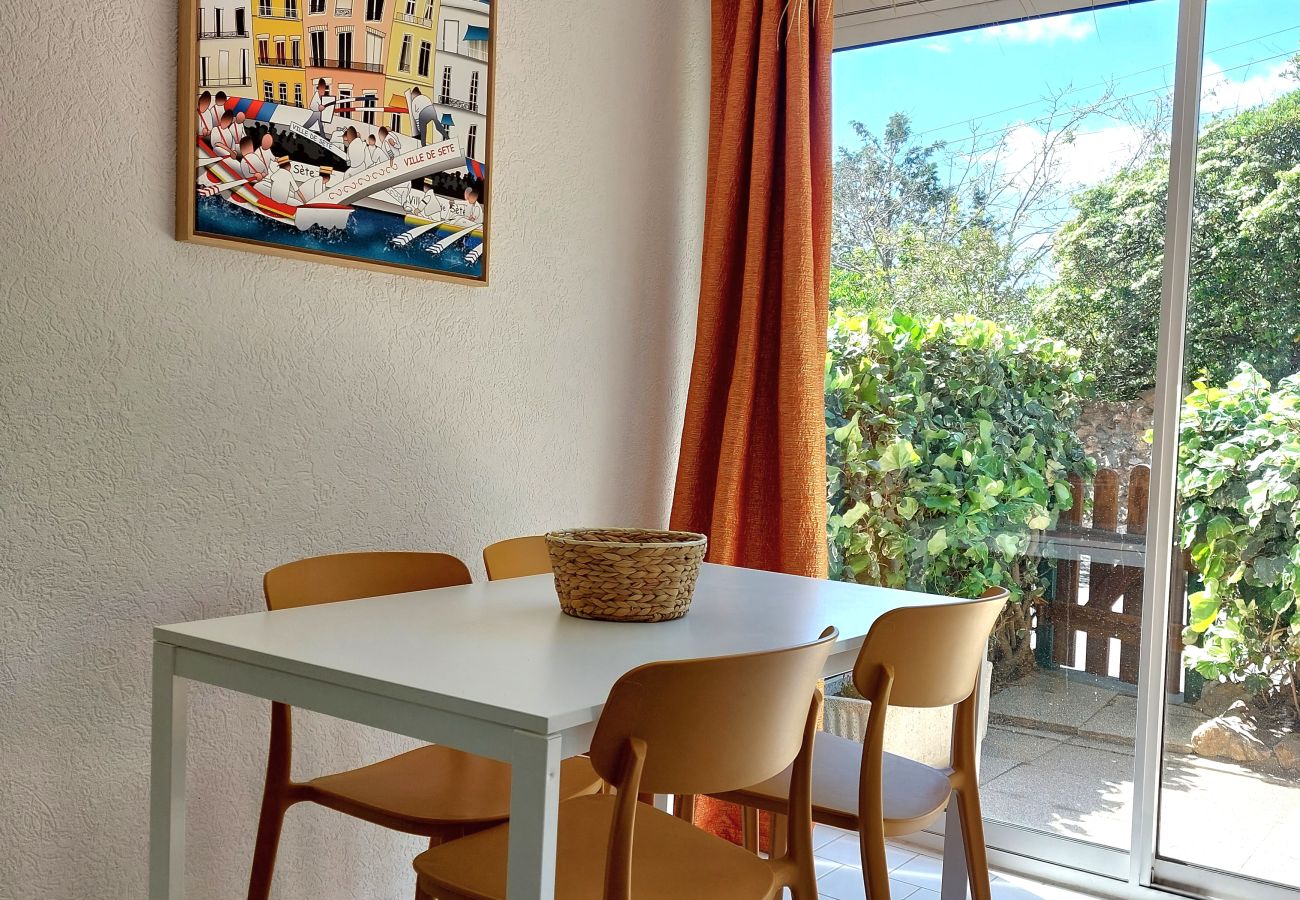 Apartment in Sète - 088