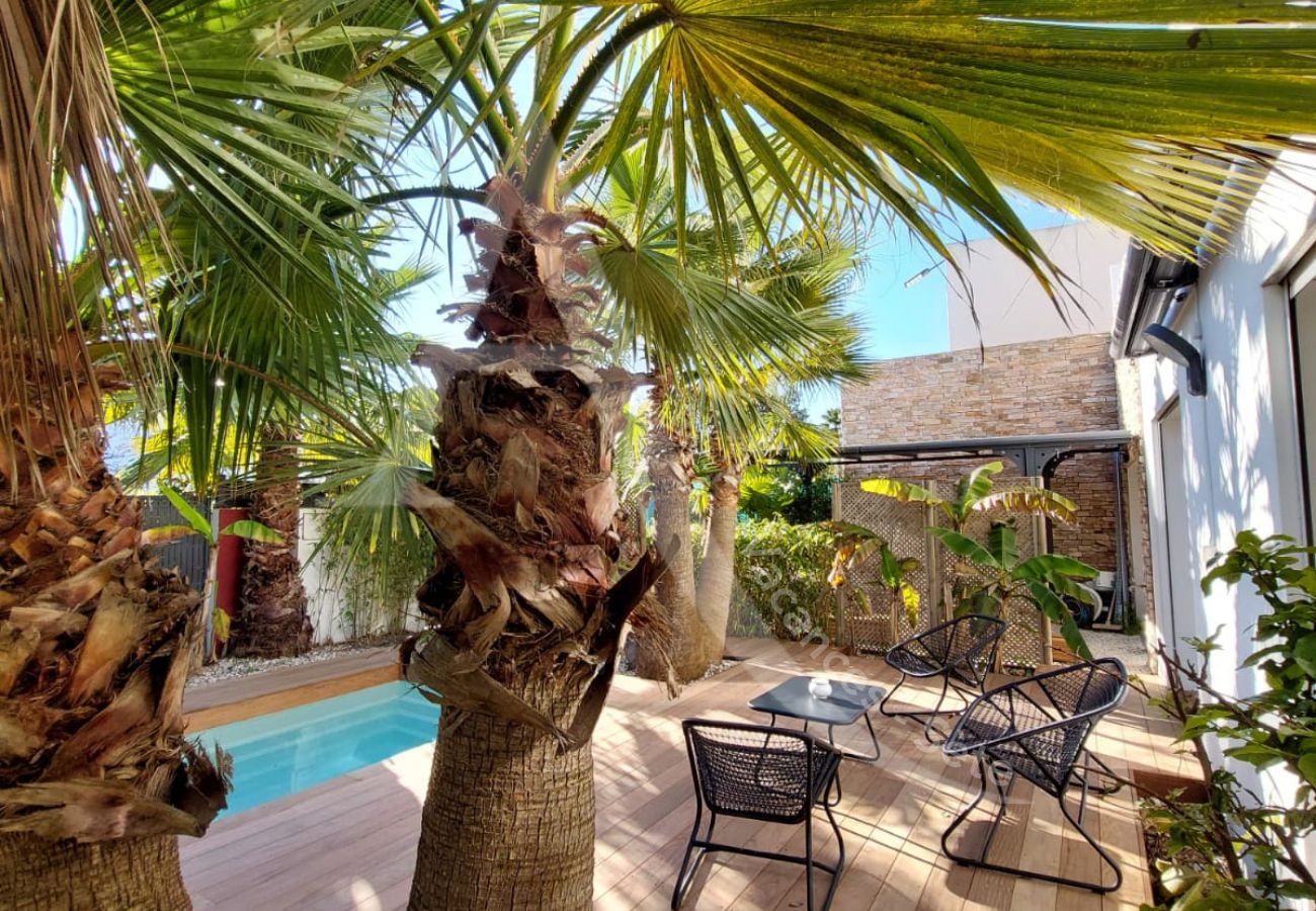 Villa in Sète - 016 / VILLA COSY 3* CLIMATISÉE ET PISCINE PRIVÉE