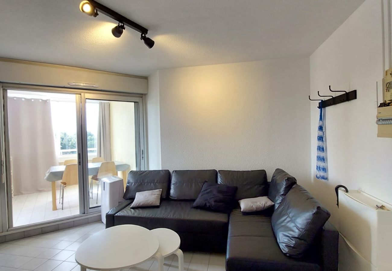 Apartment in Sète - 344