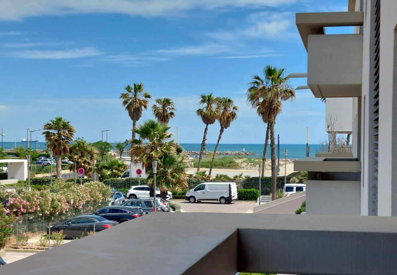 Apartment in Sète - 048