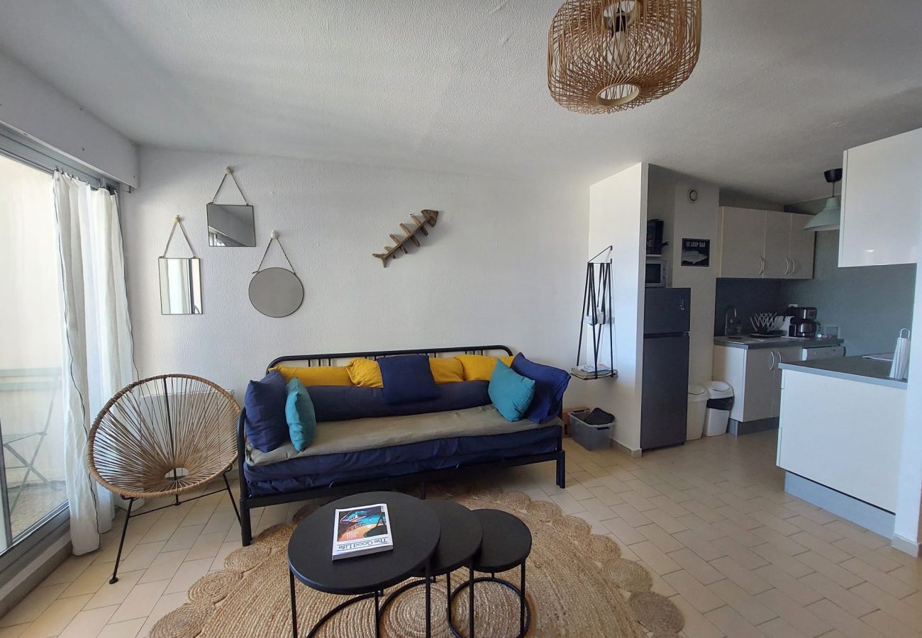 Apartment in Sète - 220