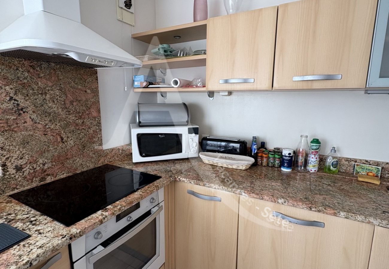 Apartamento en Sète - 195 / T2 AVEC PARKING, WI-FI ET VUE MER