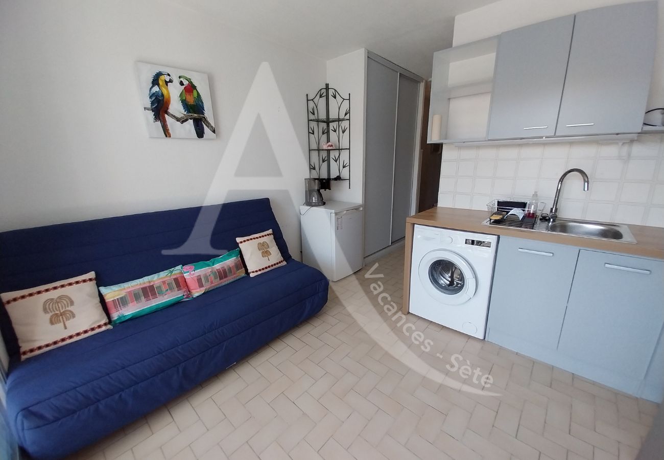 Apartamento en Sète - 271 / T2 AVEC PARKING, LOGGIA ET PISCINE