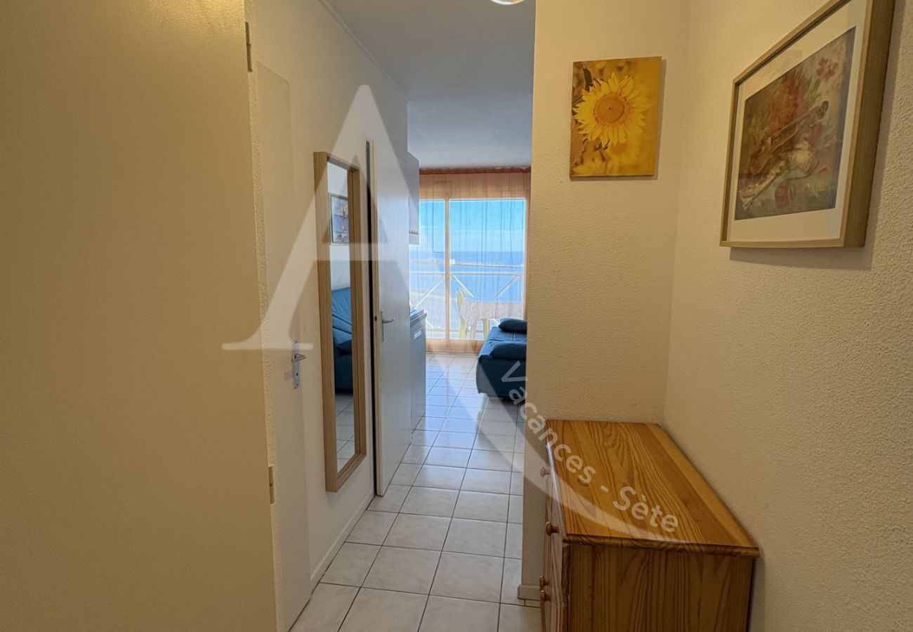 Apartamento en Sète - 033 / T2 AVEC PARKING, PISCINE ET VUE MER