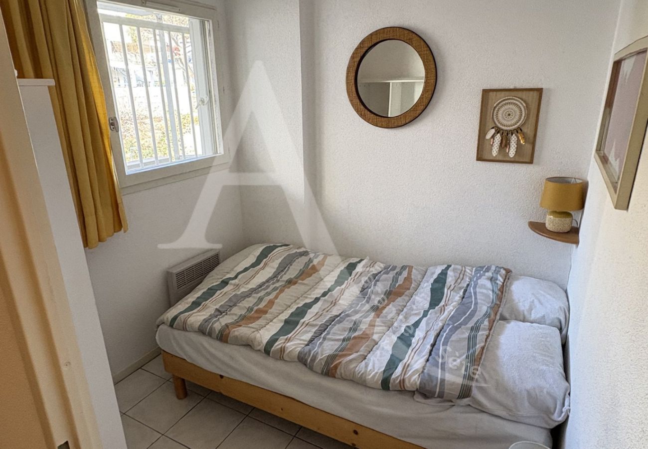 Apartamento en Sète - 033 / T2 AVEC PARKING, PISCINE ET VUE MER