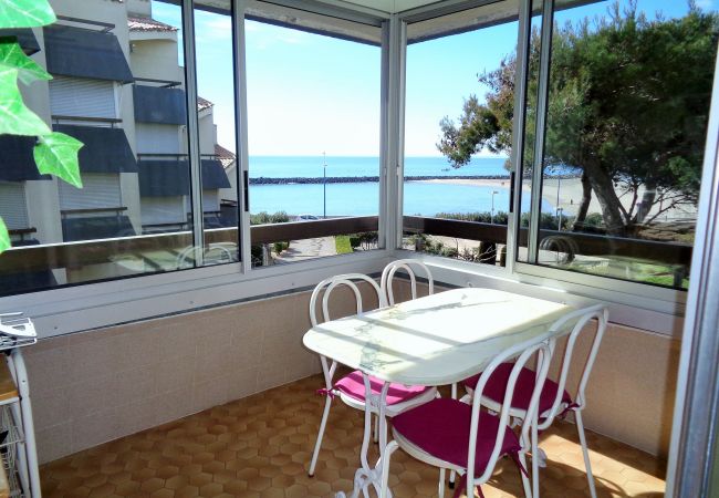 Apartamento en Sète - 244