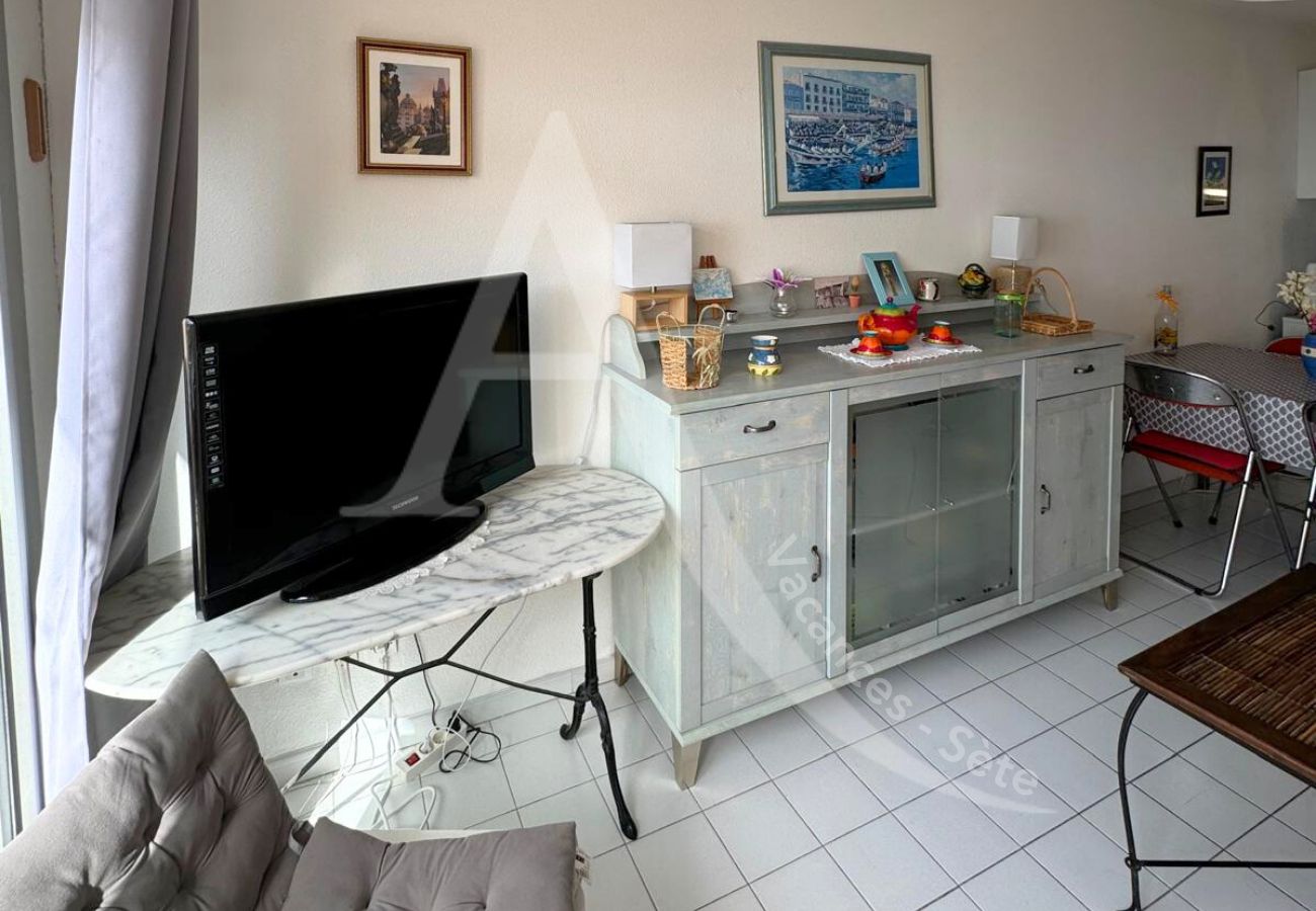 Apartamento en Sète - 071 / T2 TERRASSE ET PARKING 