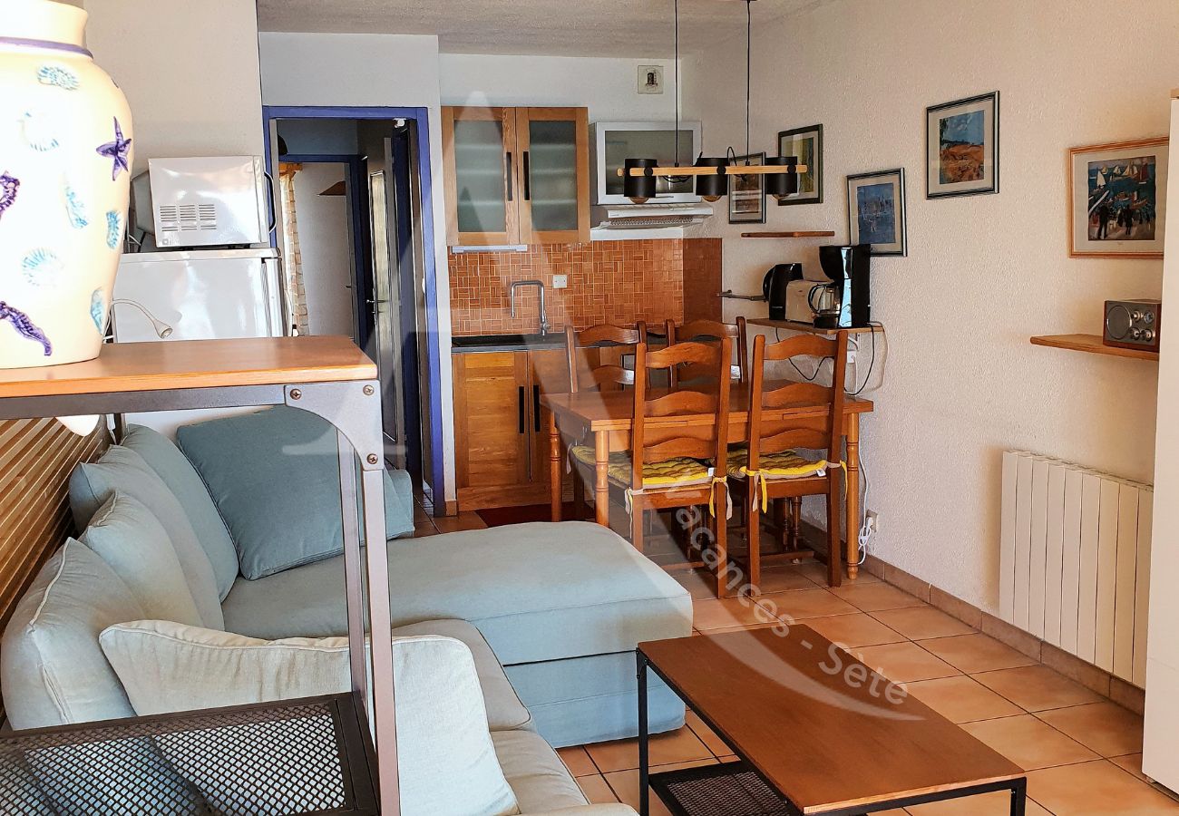 Apartamento en Sète - 021 / T2 VUE MER AVEC WI-FI ET PARKING