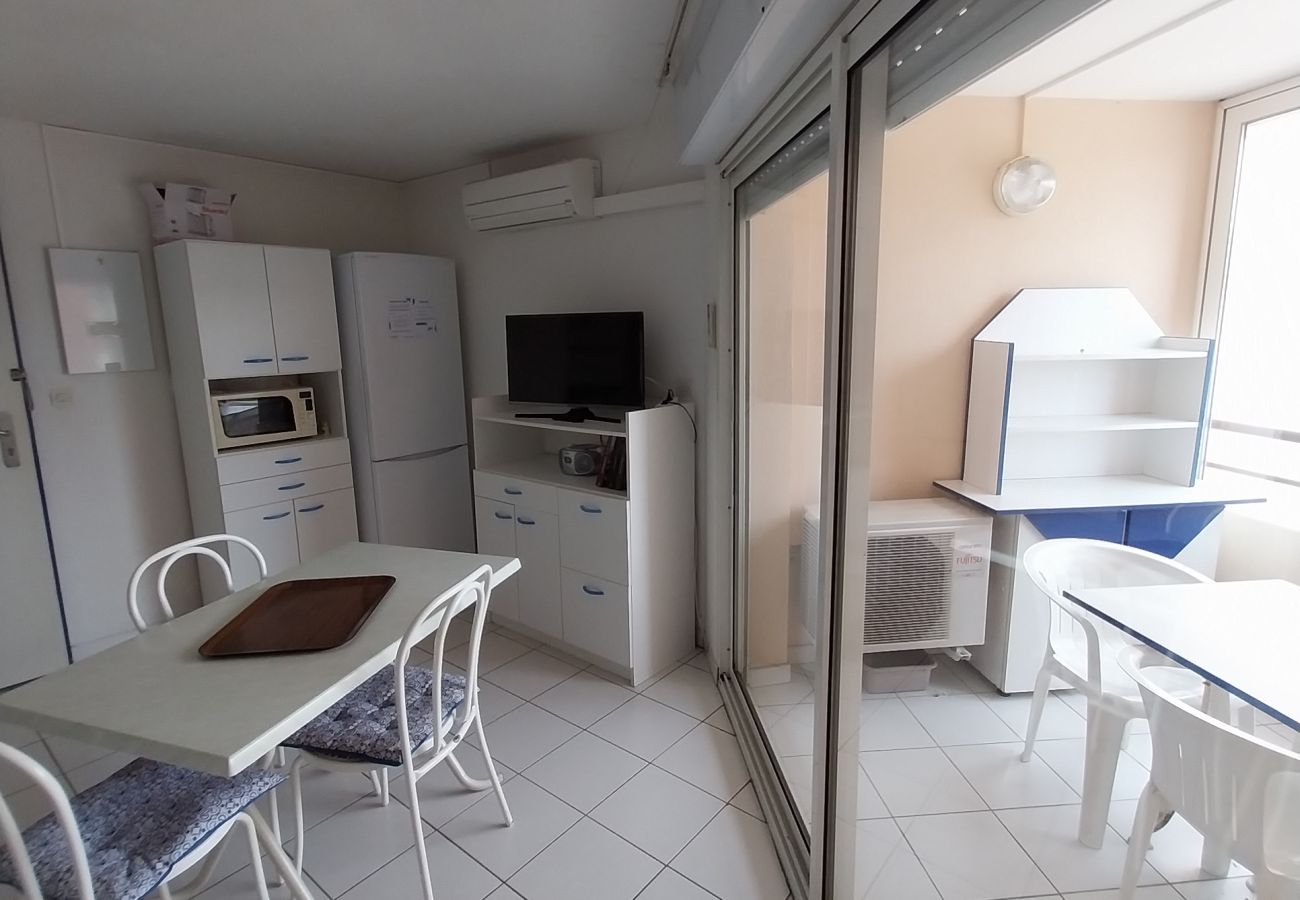 Apartamento en Sète - 308