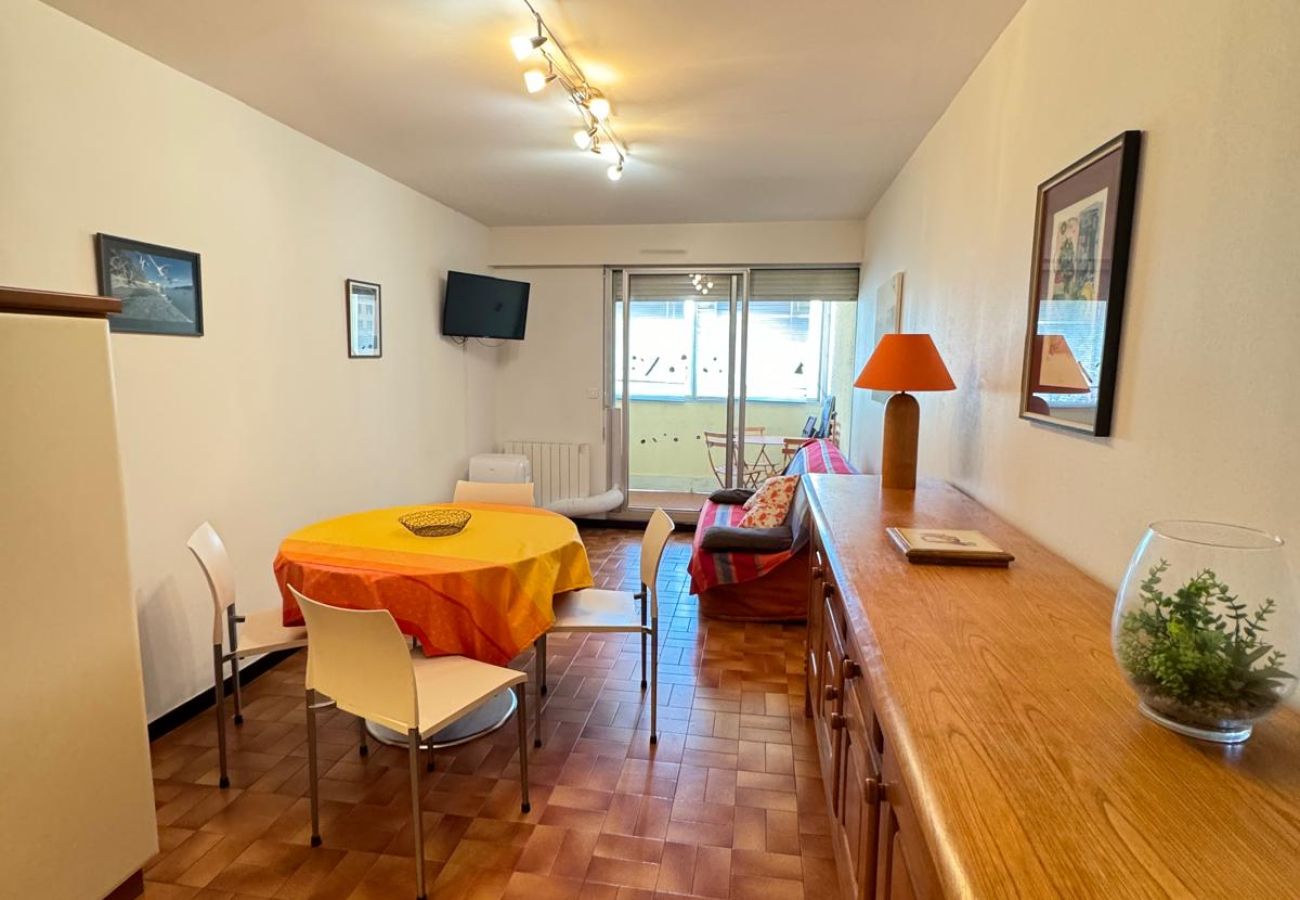 Apartamento en Sète - 246