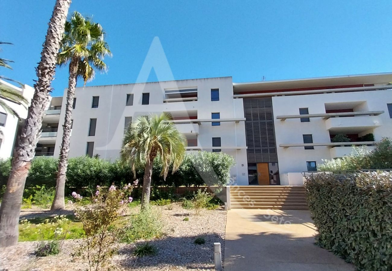 Apartamento en Sète - 189 / T4 MODERNE, PISCINE ET PARKING