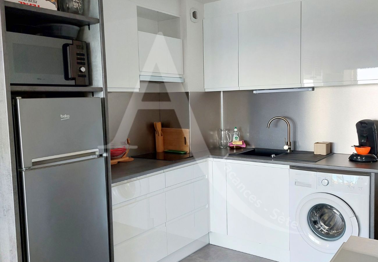 Apartamento en Sète - 145 / T2 VUE MER AVEC PARKING ET CLIM SÉJOUR