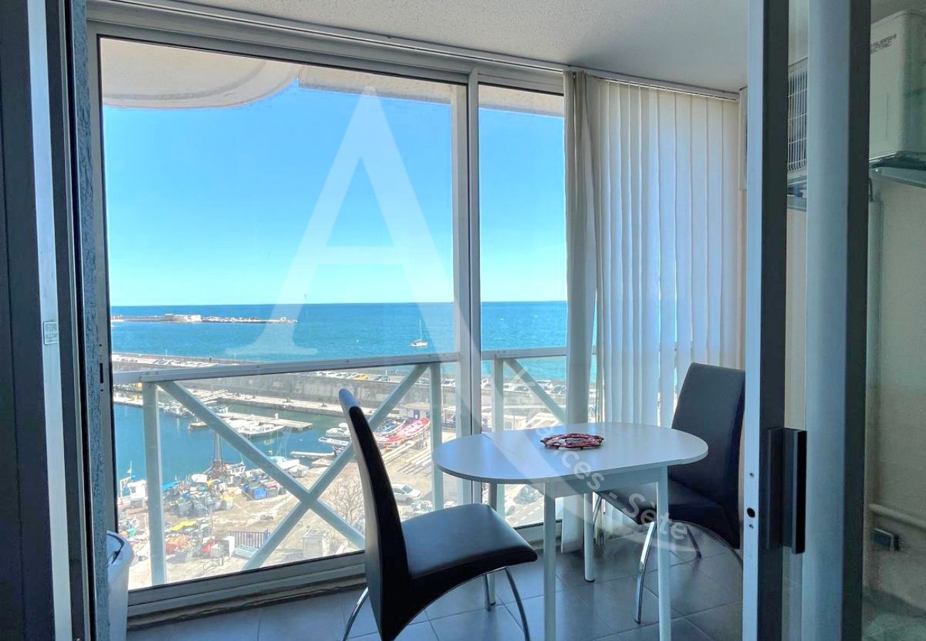 Apartamento en Sète - 025 / T2 AVEC CLIM SALON, PISCINE ET VUE MER